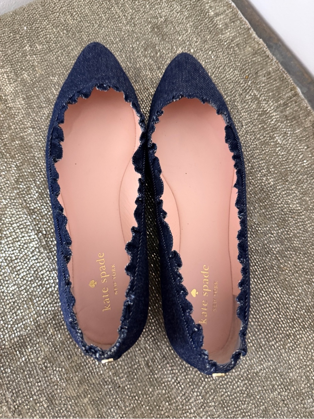 kate spade Navy Scalloped Denim Pointed-Toe Flats Sz 8 M
